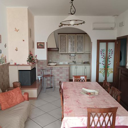 Casa Vacanze Lepanto Castro  ภายนอก รูปภาพ